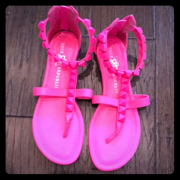 hot pink sandals